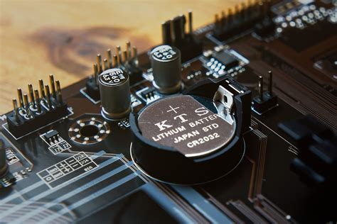 cmos slot